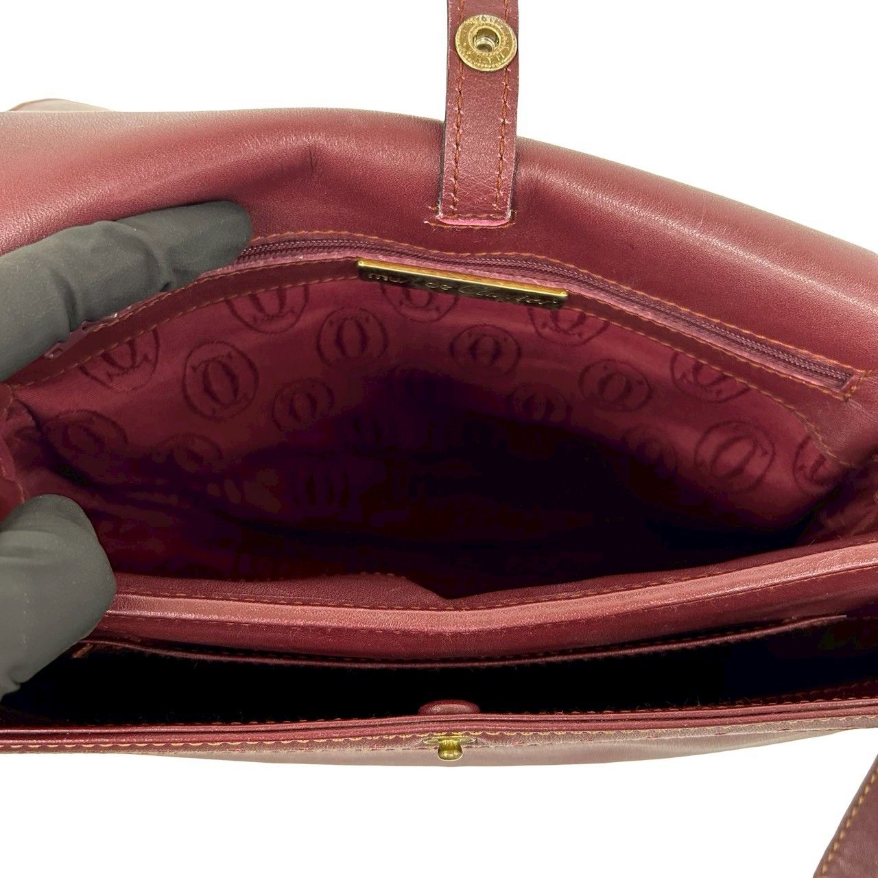 Cartier Vintage Must Line Logo Embossed Leather Shoulder Bag Pochette Bordeaux — view 9