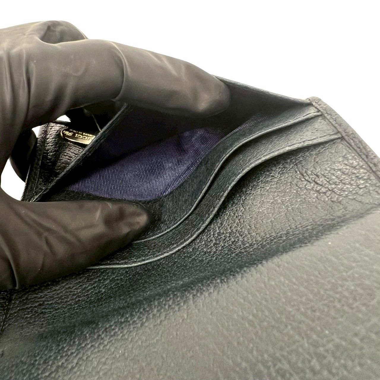 Gucci Vintage Plus Logo Leather Clasp Bifold Wallet Navy — view 9