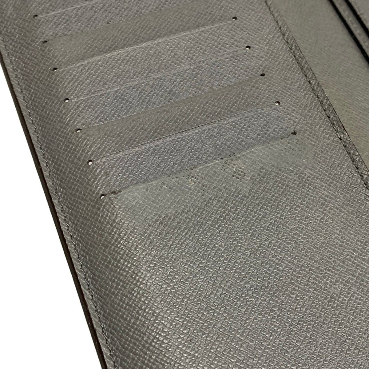 Louis Vuitton Wallet Taiga Portefeuille Brazza Glacier Leather — view 8