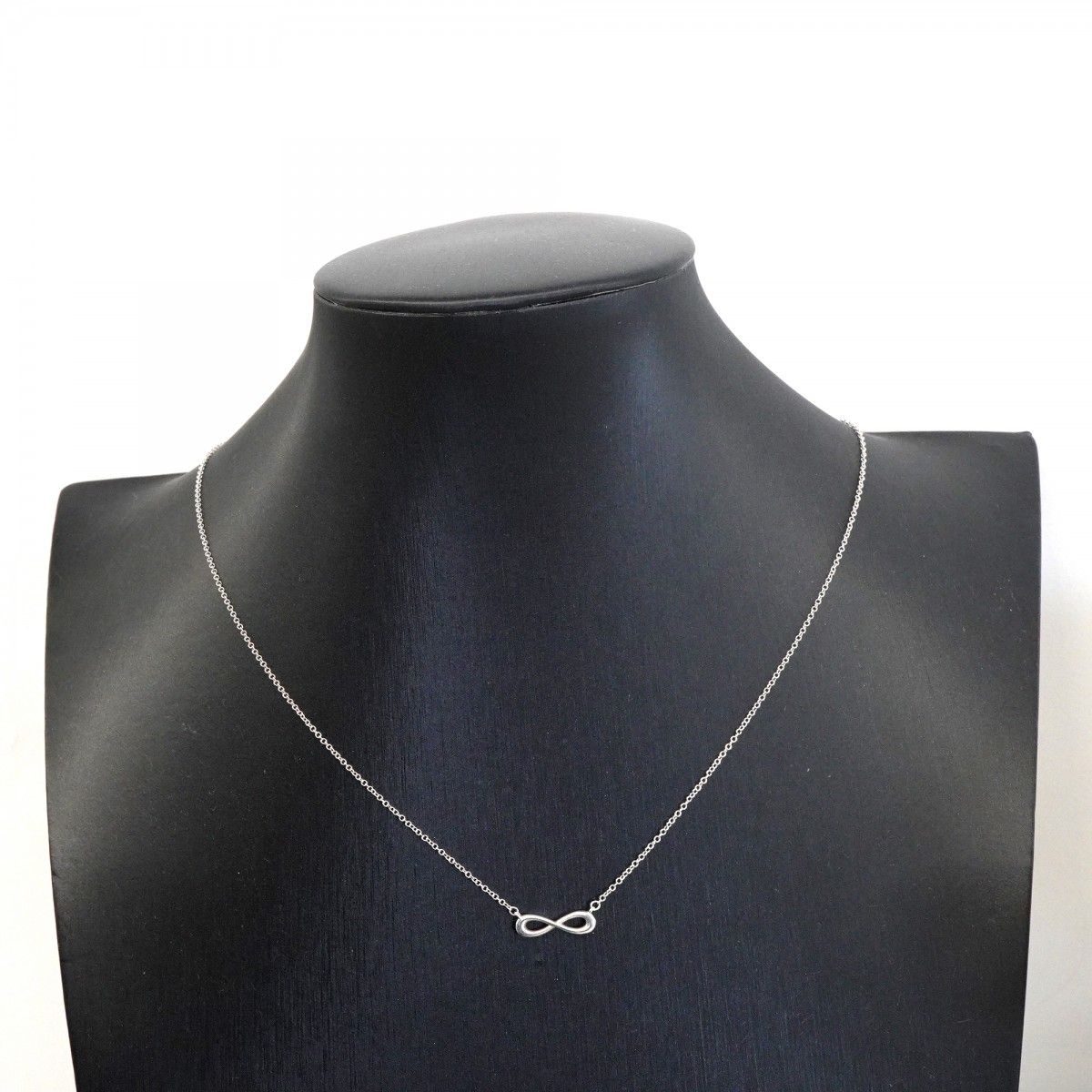 Tiffany & Co Necklace Infinity 925 Sterling Silver — view 6
