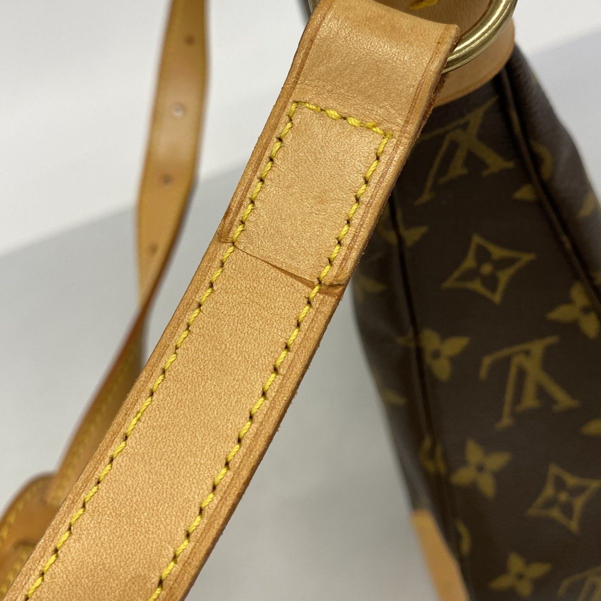 Louis Vuitton Shoulder Bag Monogram Boulogne 30 Brown — view 9