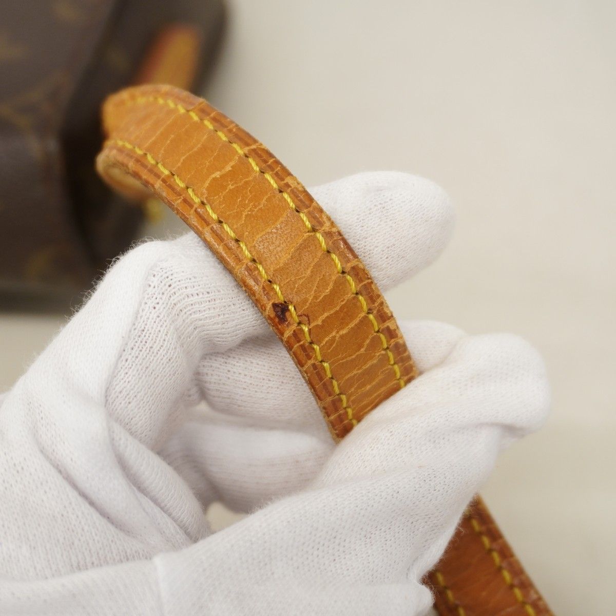 Louis Vuitton Shoulder Bag Monogram Mini Saint Cloud Brown — view 9