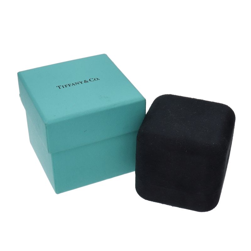 Tiffany & Co Signature Diamond Saffiano Ring 18k Yellow Gold — view 6