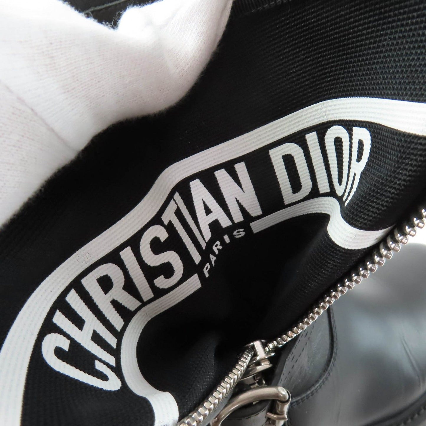 Dior D-major CD Logo Leather Short Boots Black — view 9