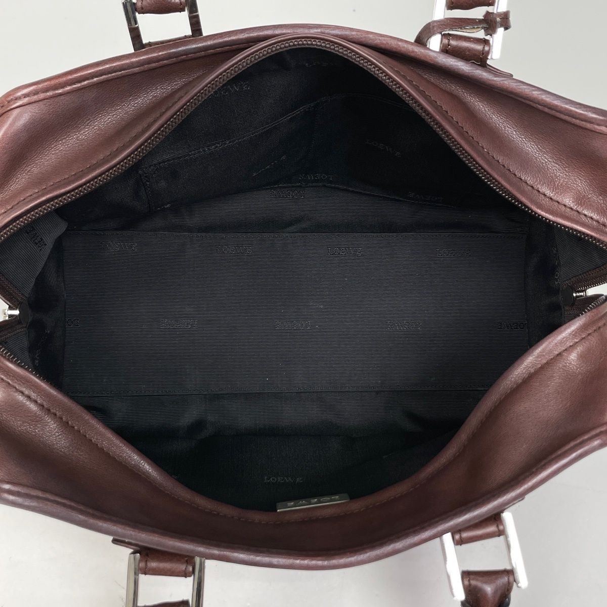 Loewe Amazona 28 Anagram Handbag Leather Brown — view 8