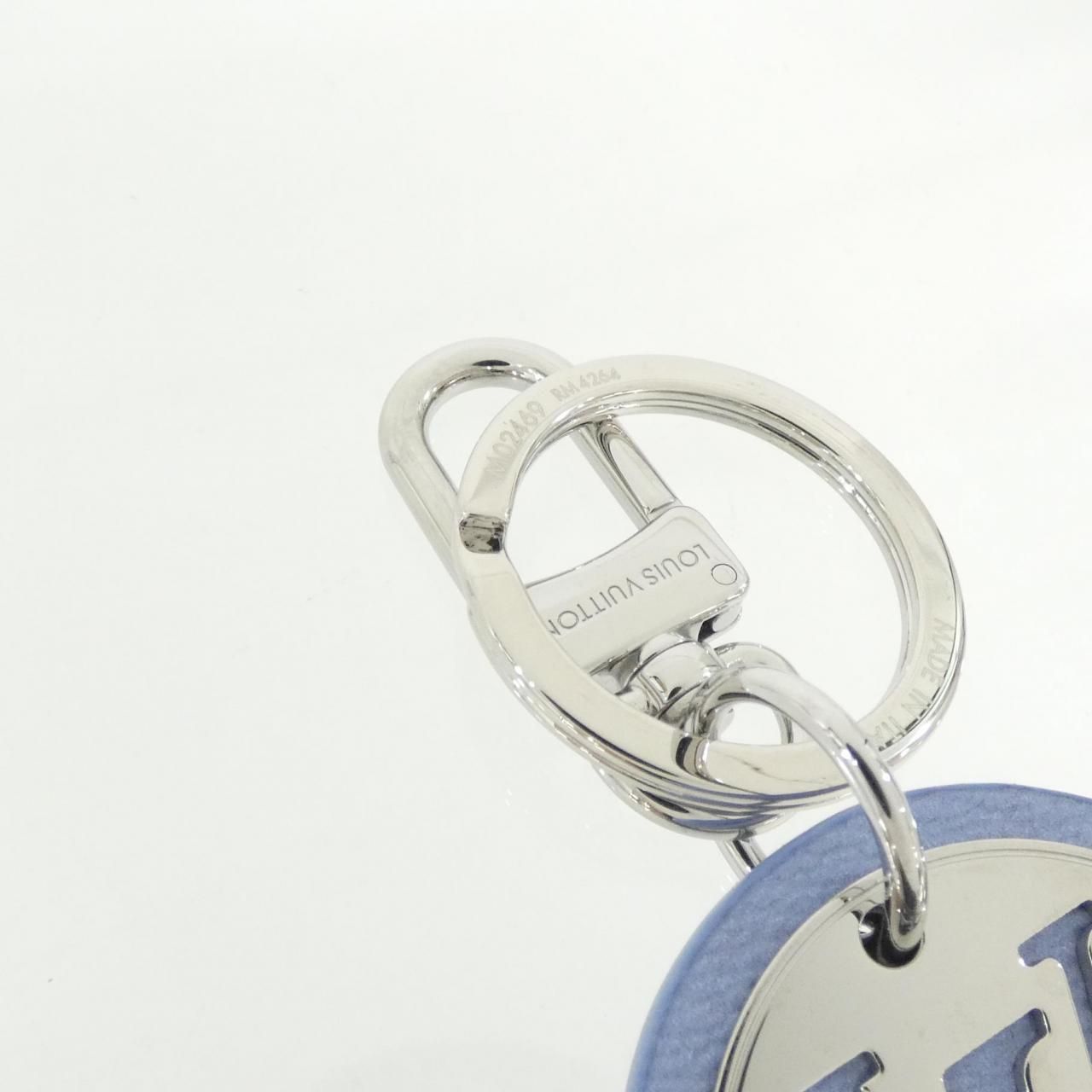 Louis Vuitton Porte Cles LV Circle Key Ring Key Holder — view 3