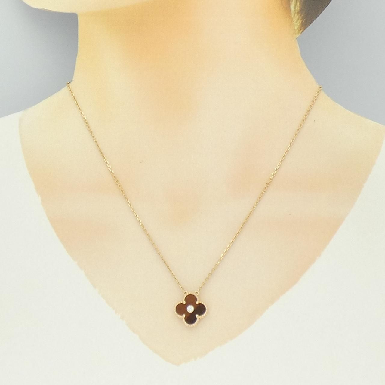 Van Cleef & Arpels Vintage Alhambra Holiday Limited Necklace — view 6