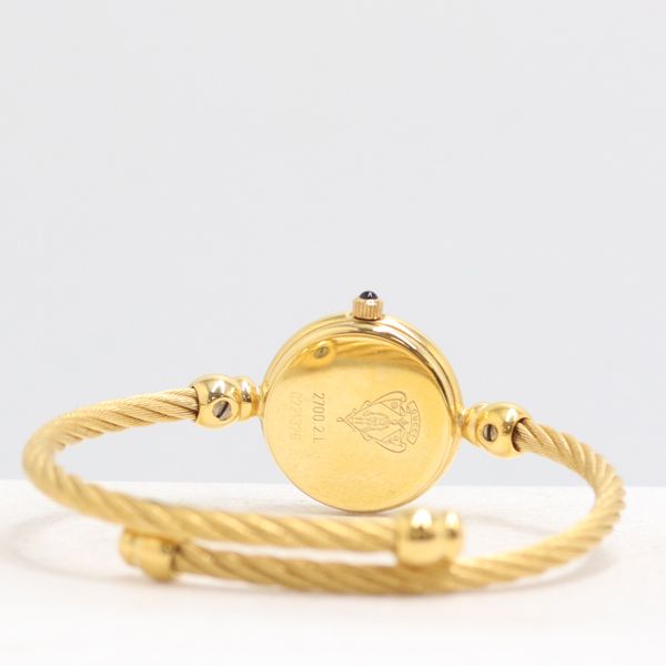 Gucci Quartz Bangle Watch Black Dial — view 5