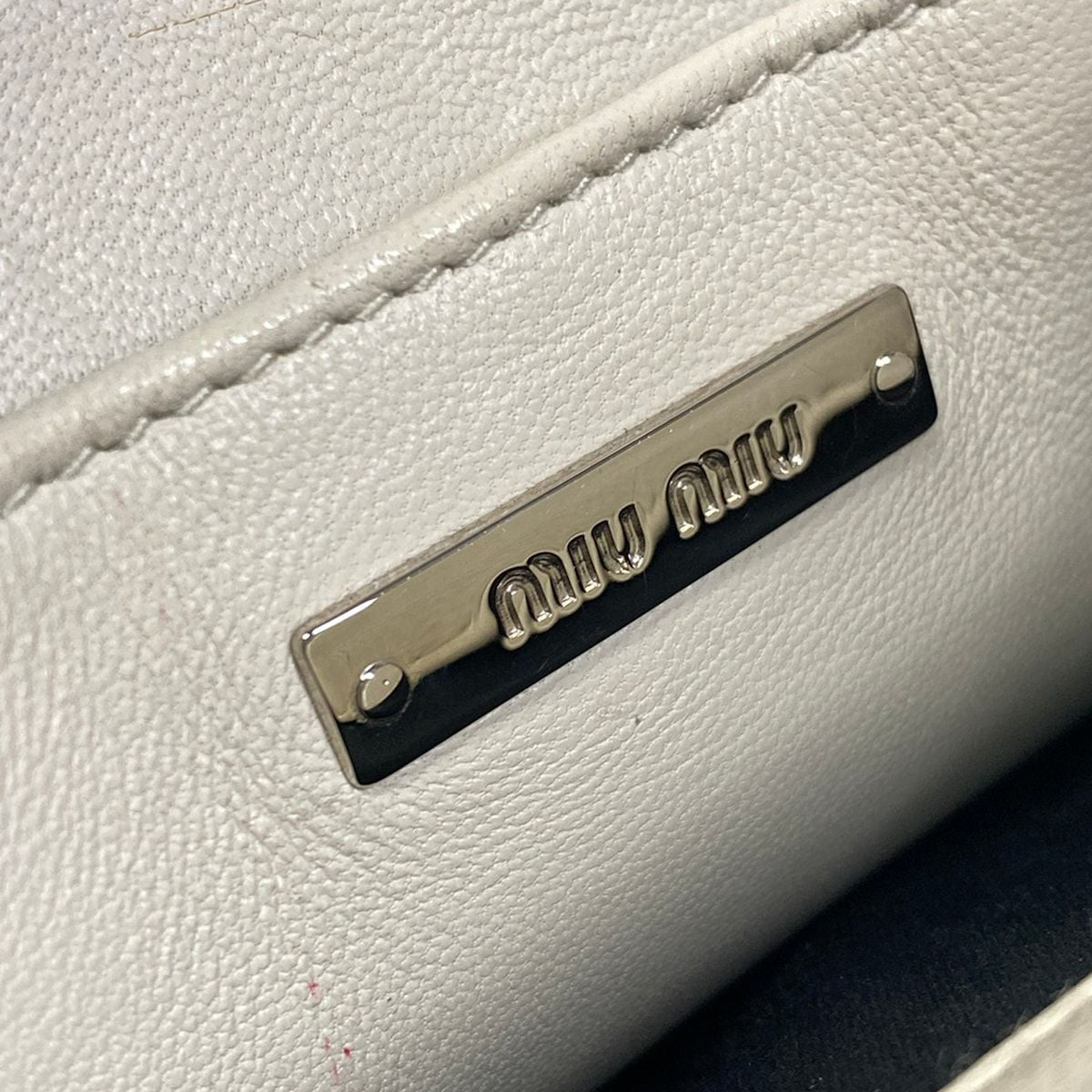 Miu Miu Tote Miu Crystal Matelasse White Leather — view 9