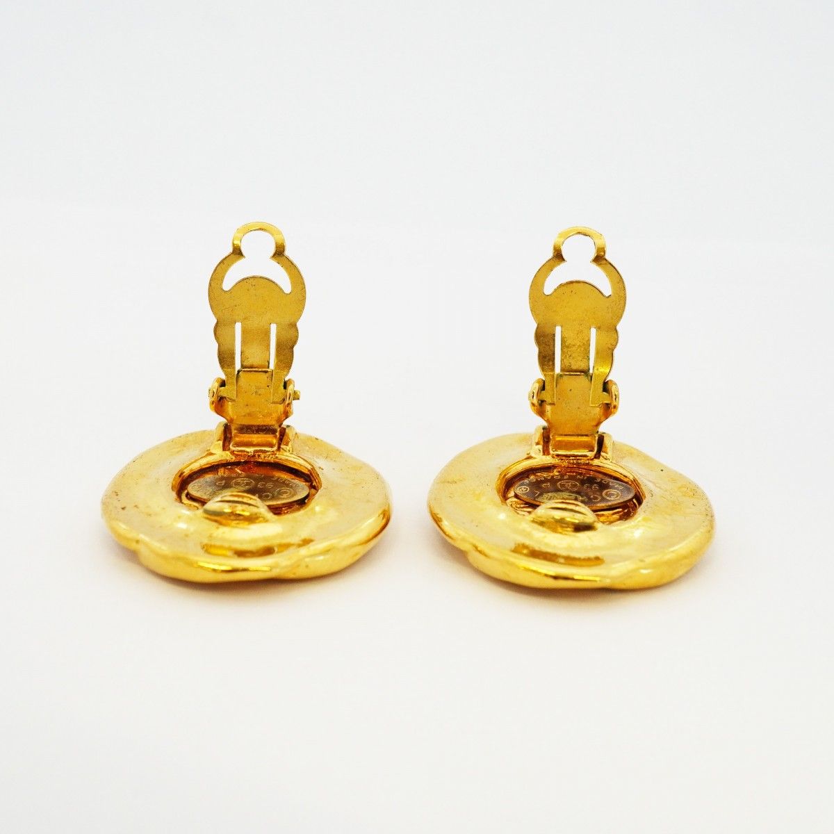 Chanel Earrings Vintage CC Logo Gold Plated — view 7