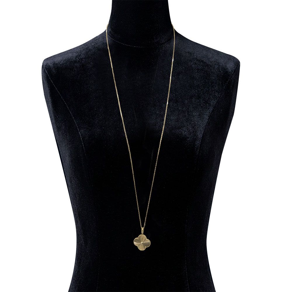 Van Cleef & Arpels Magic Alhambra 1 Motif Guilloche Necklace — view 9