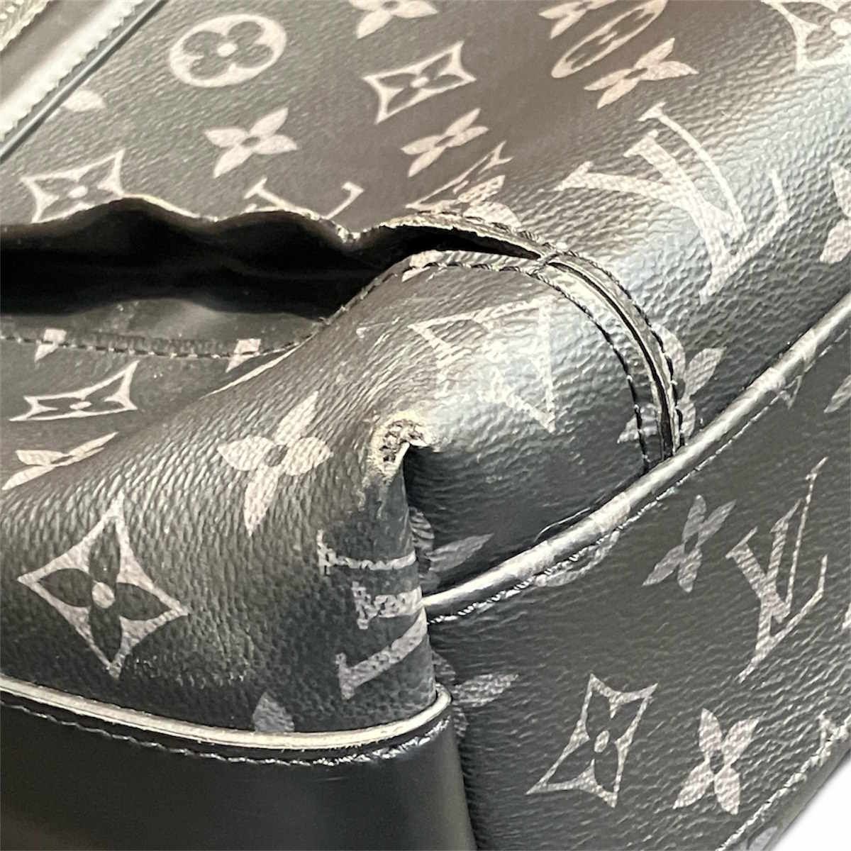 Louis Vuitton Odysse Messenger PM Monogram Eclipse Shoulder Bag Canvas — view 9