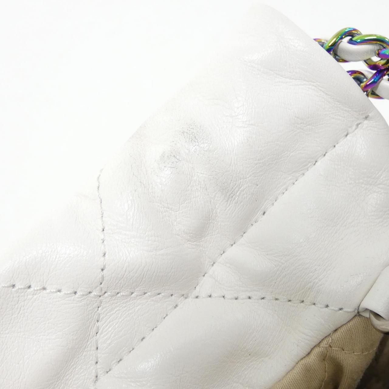 Chanel 22 Line Mini — view 8