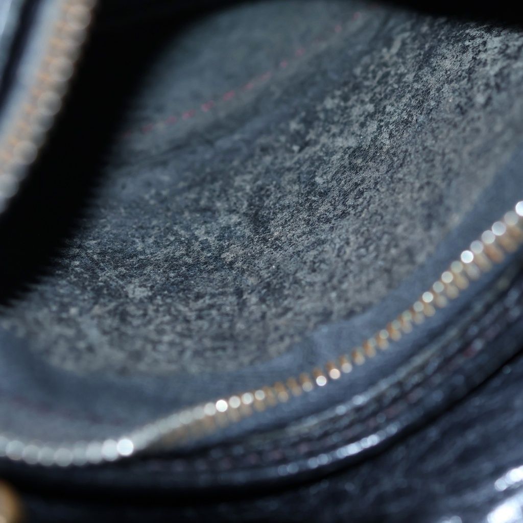 Chrome Hearts Strap Cross Ball Button Leather Wallet Black — view 6