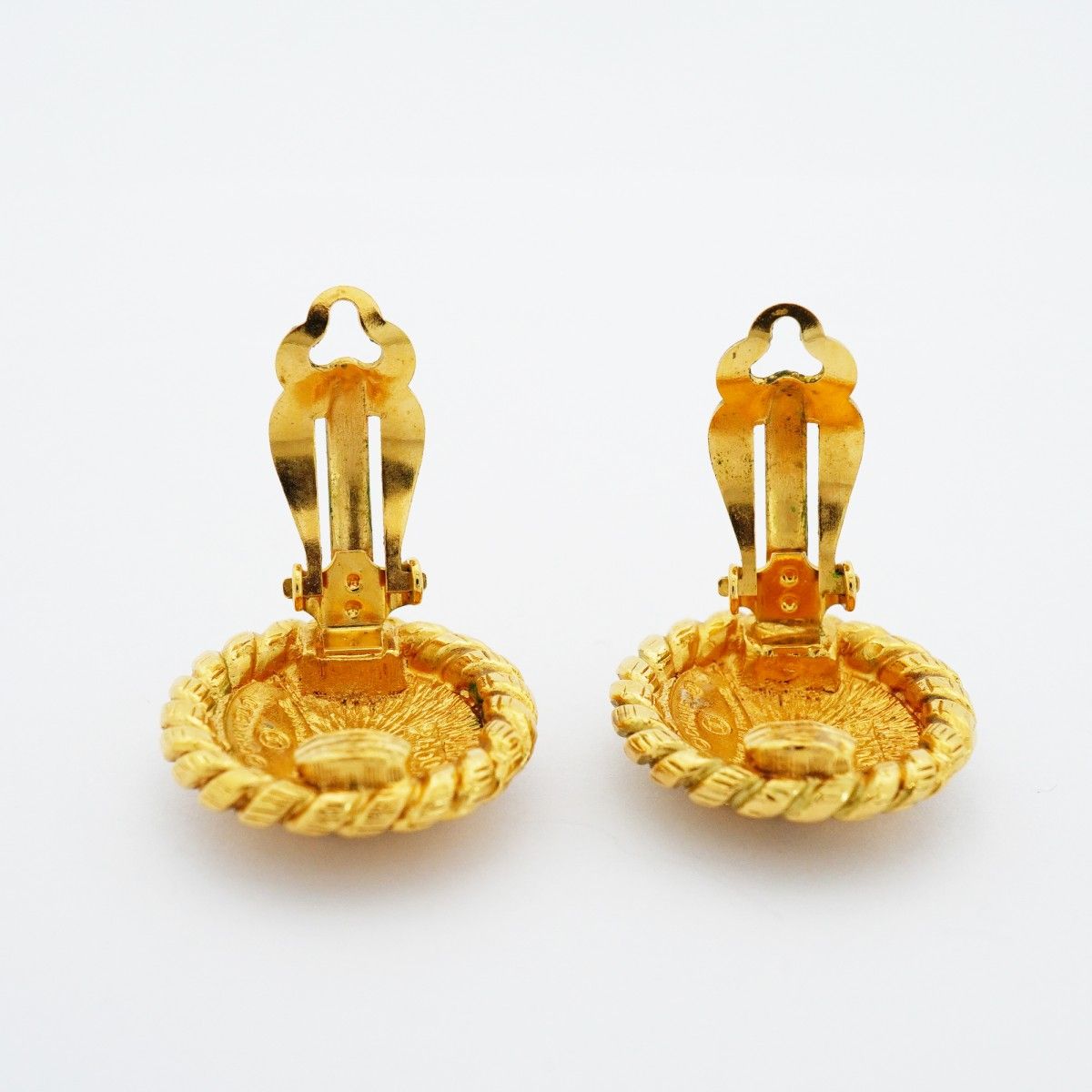 Chanel Earrings Vintage CC Logo Round — view 6