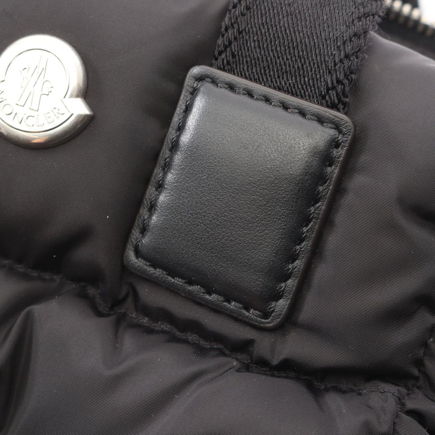 Moncler Mont Cles le Handbag Micro Caradoc 2-Way Black Nylon Leather Suce — view 8