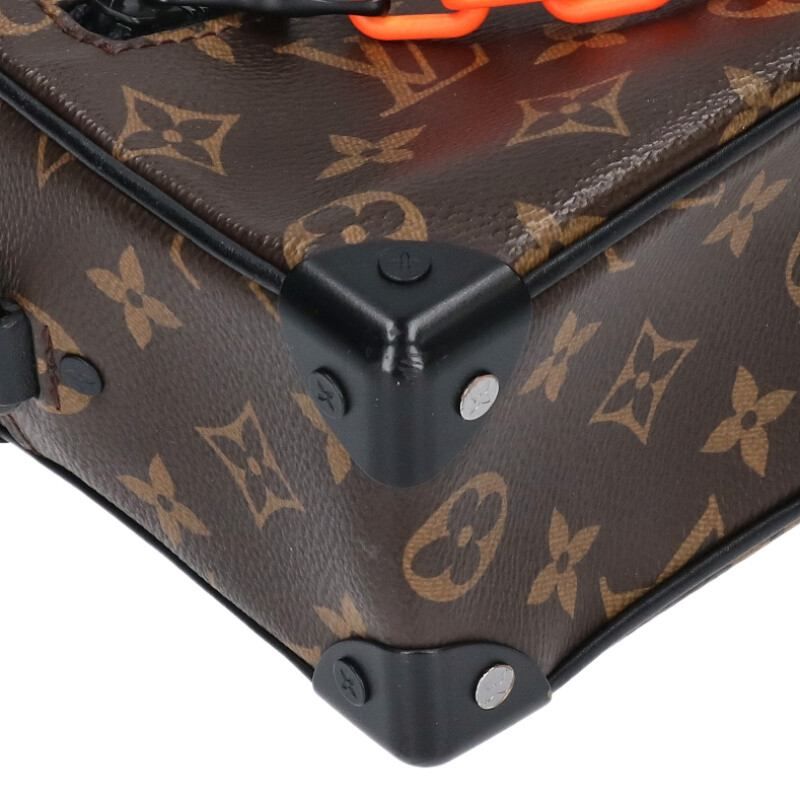 Louis Vuitton Soft Trunk Monogram Lambskin — view 5
