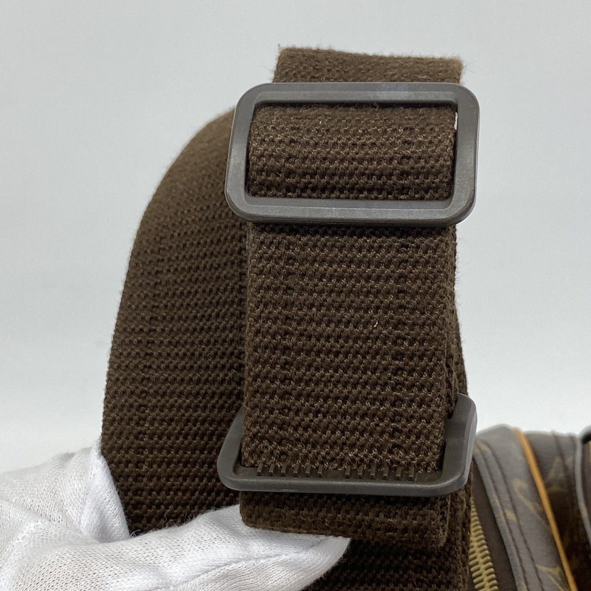 Louis Vuitton Shoulder Bag Monogram Reporter PM Brown — view 9