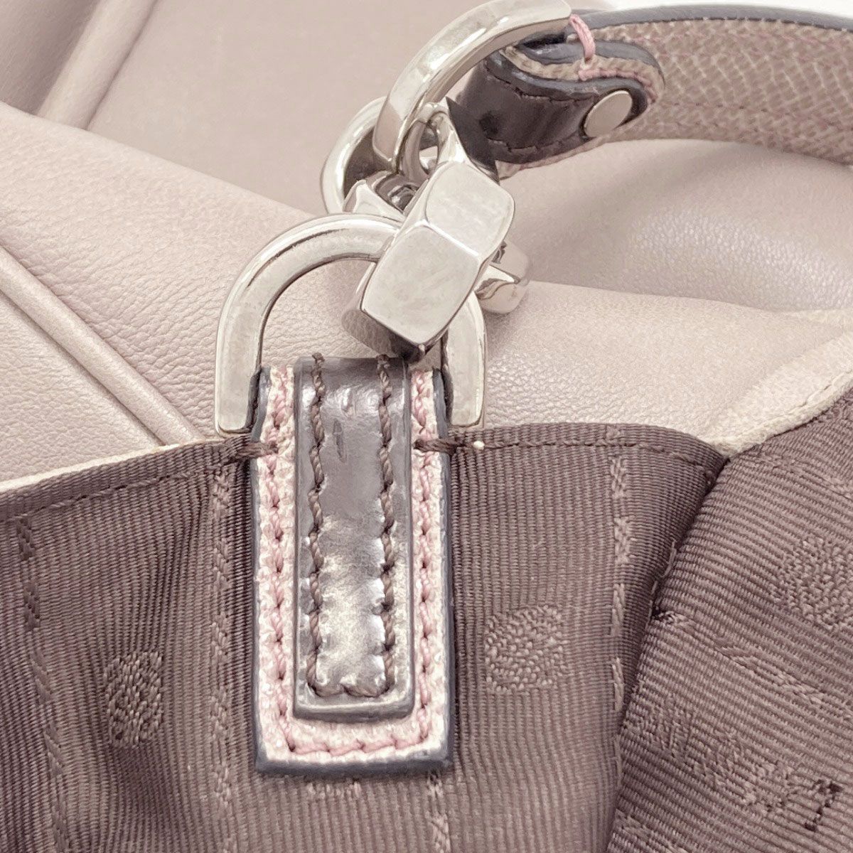Loewe Anagram 2-Way Shoulder Bag Lambskin — view 9