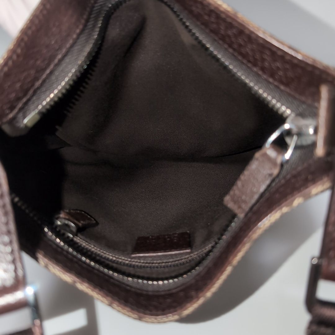 Gucci GG Canvas Shoulder Bag Crossbody Cross Brown — view 9