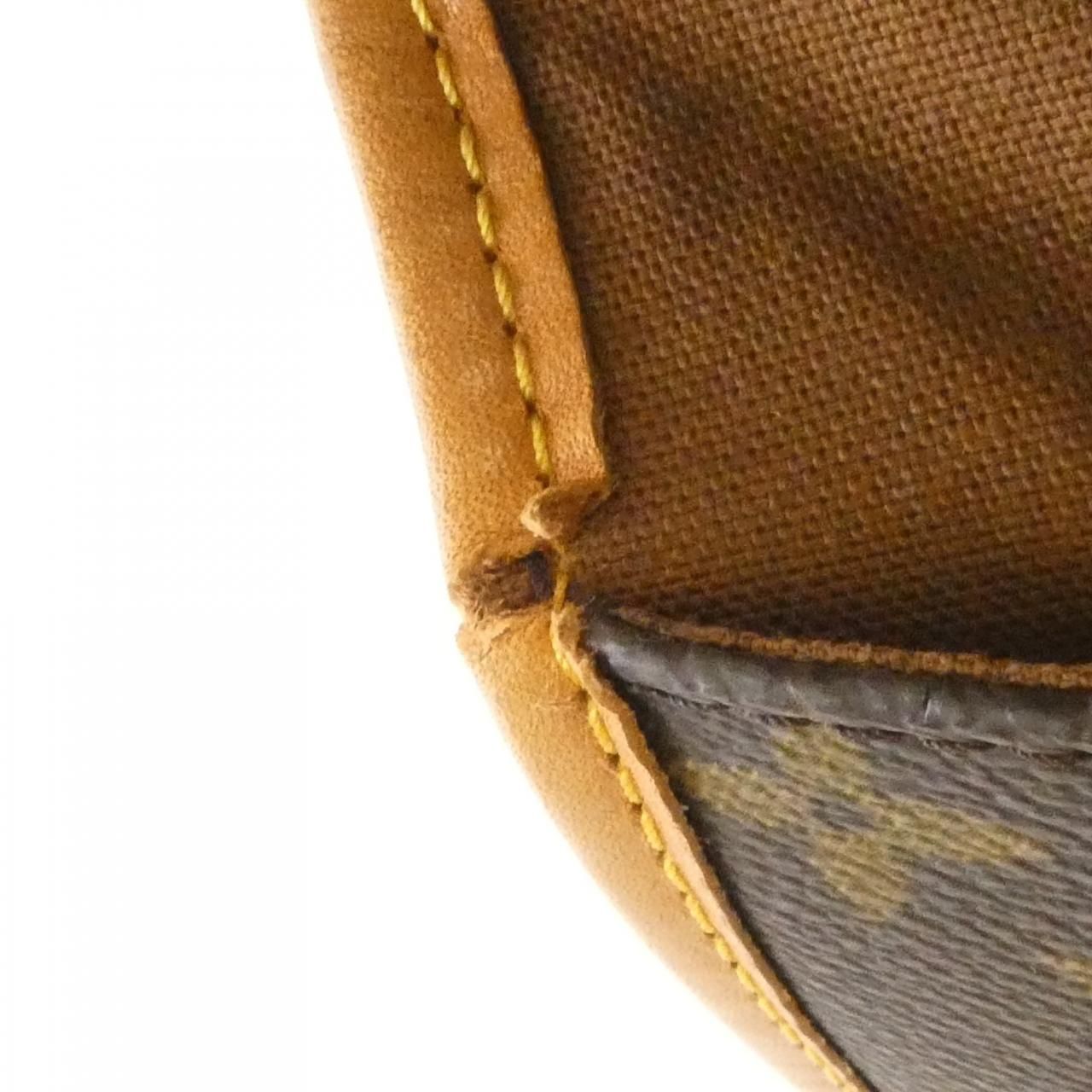 Louis Vuitton Monogram Beverly 41 cm — view 9