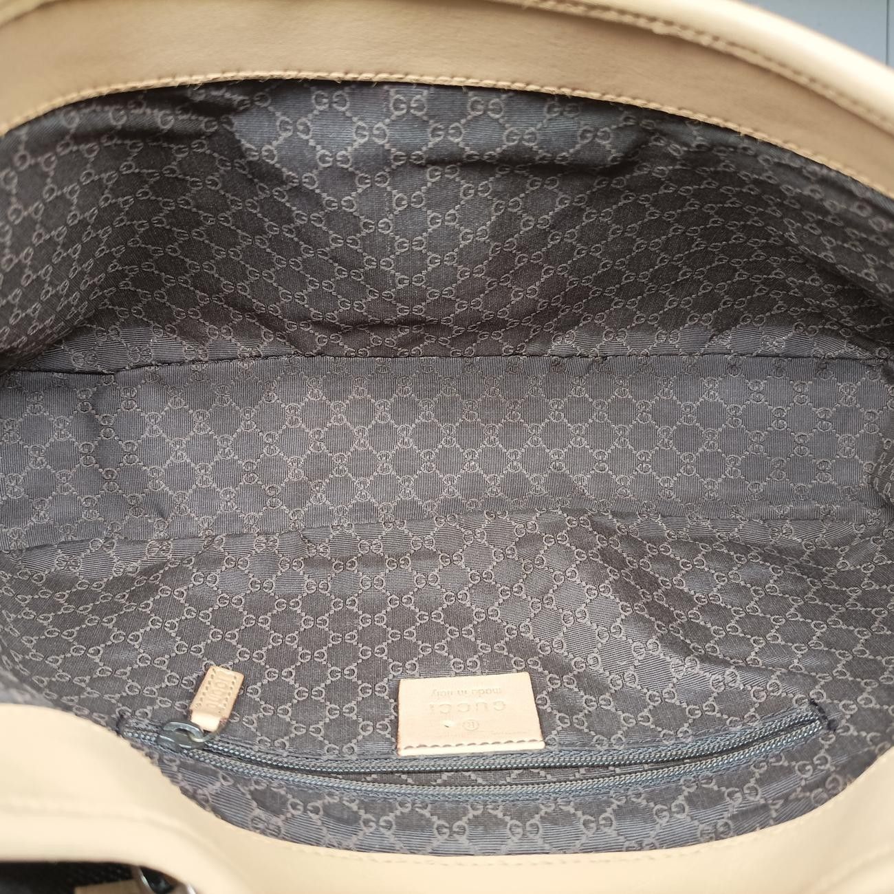 Gucci Perforated Jackie Camel Leather Handbag — view 9