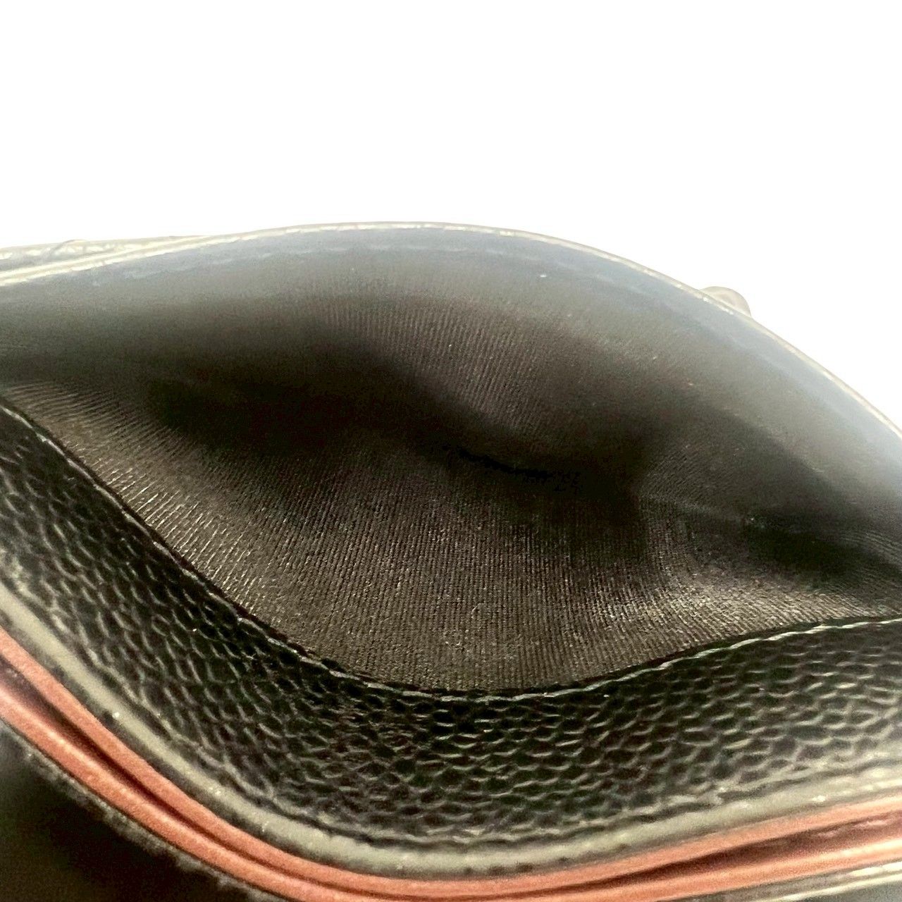 Chanel Box and Seal Quilted CC Logo Caviar Leather Card Case Black — view 8