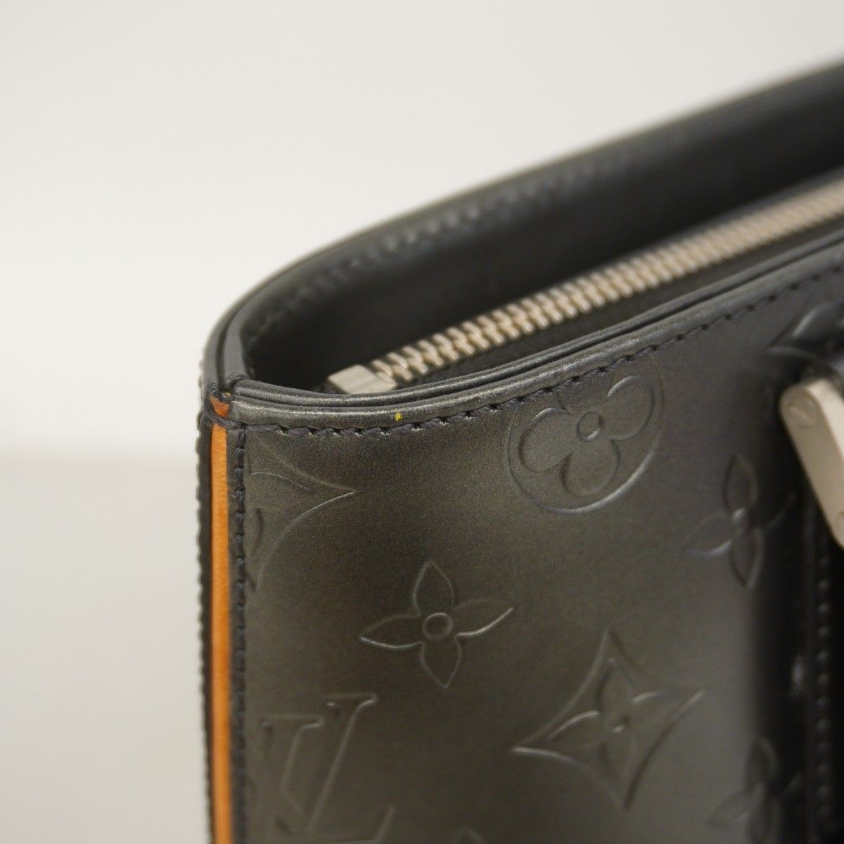 Louis Vuitton Tote Monogram Matte Stockton Noir — view 9