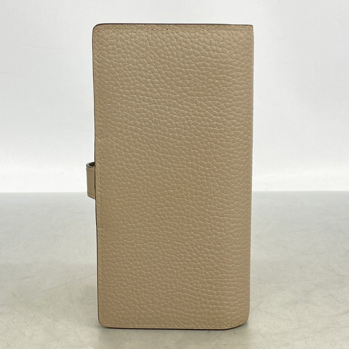 Louis Vuitton Wallet Taurillon LV Vertical Galle — view 7