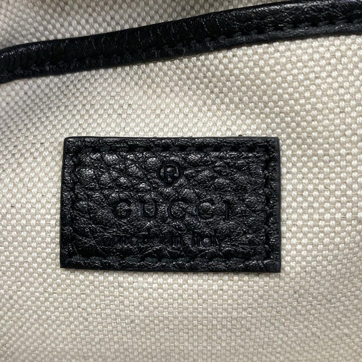 Gucci Shoulder Bag GG Emblem Black Leather — view 9