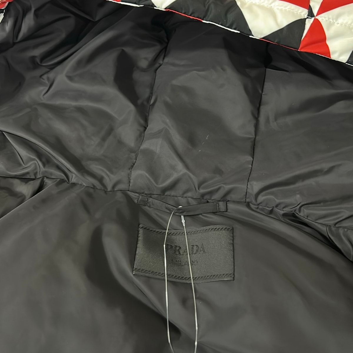 Prada Down Jacket M Red White Black Long Sleeve Zip Up Winter — view 9