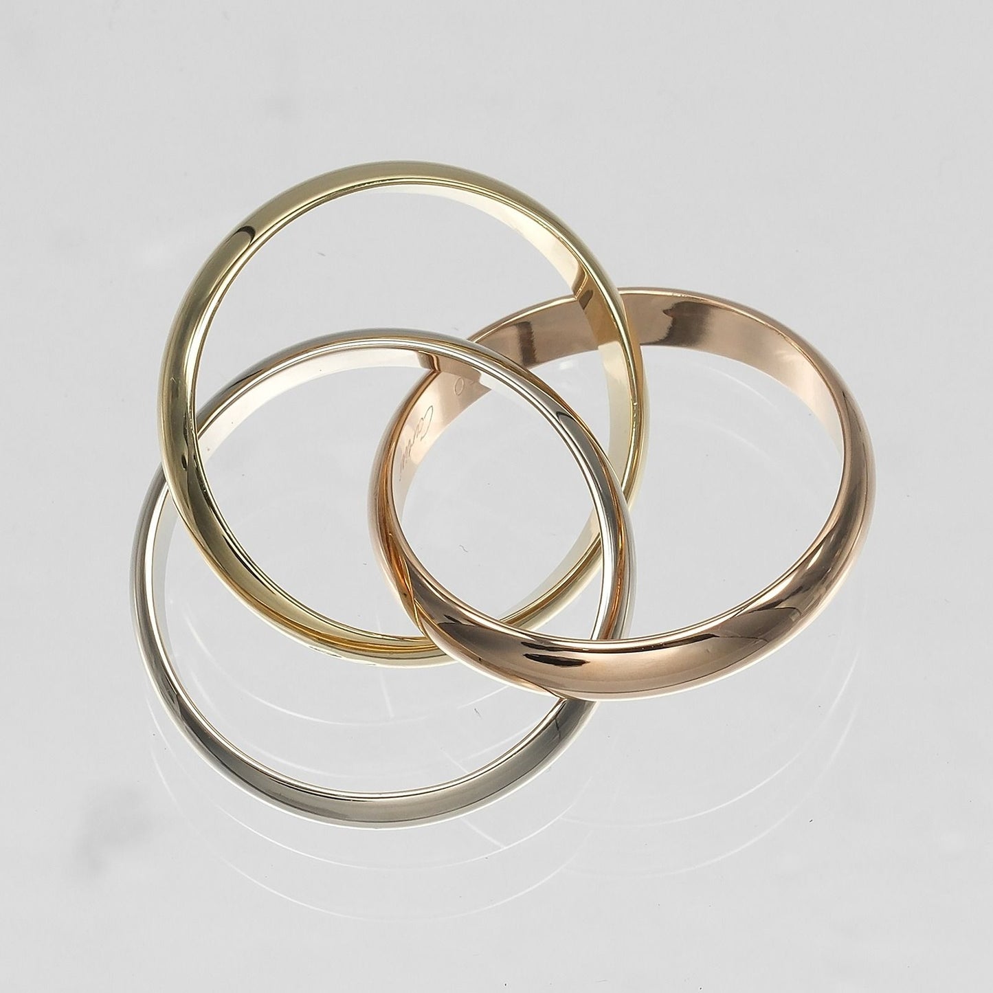 Cartier Trinity mm Band Ring — view 9