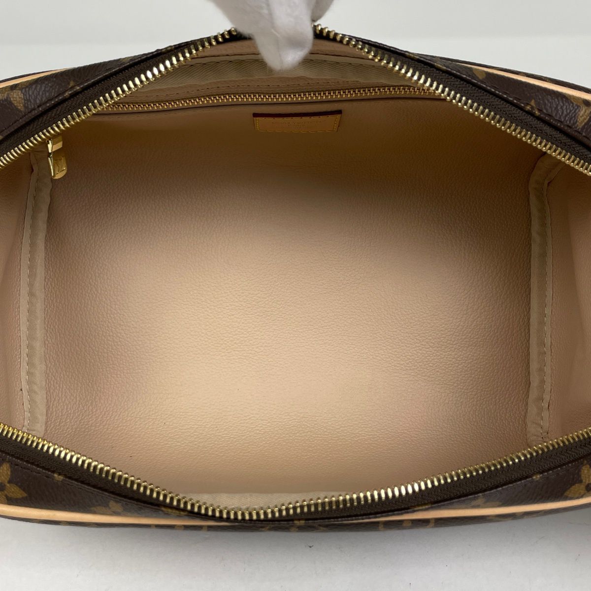 Louis Vuitton Dopp Kit Pouch Travel Bag Second Monogram Brown — view 9