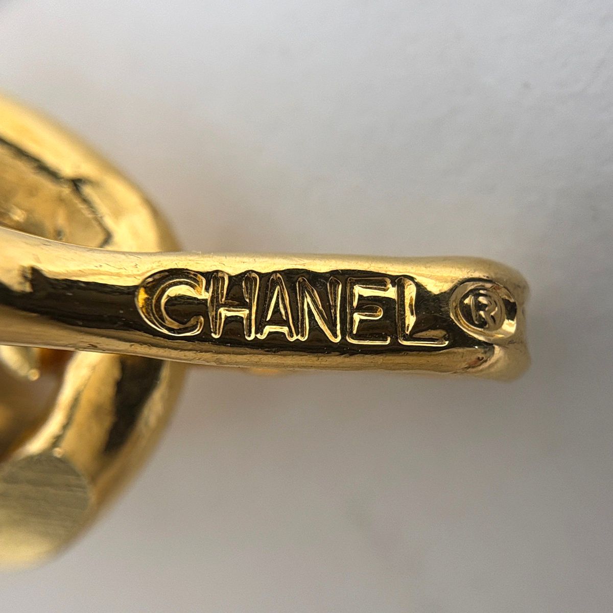 Chanel CC Logo Chain Belt Leather Gold Black — view 7