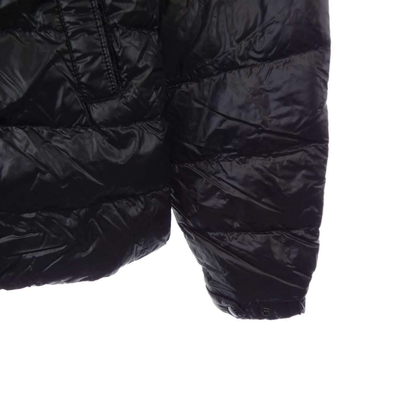 Moncler Alton Down Jacket — view 7