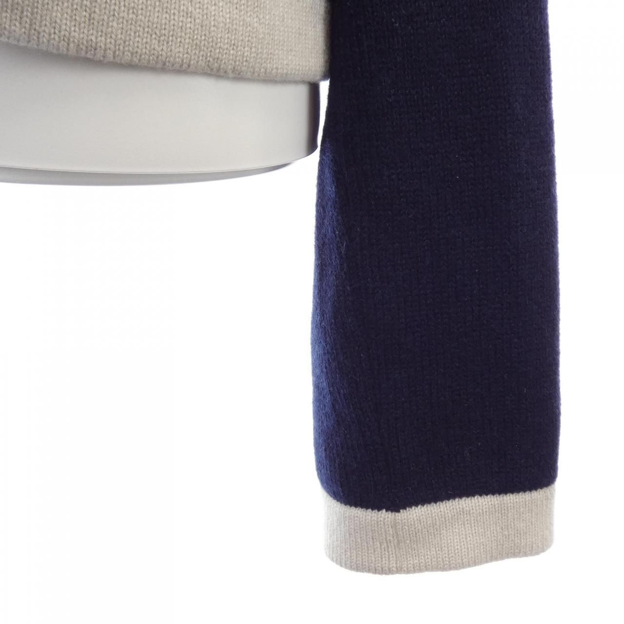 Chanel Cardigan Navy — view 7
