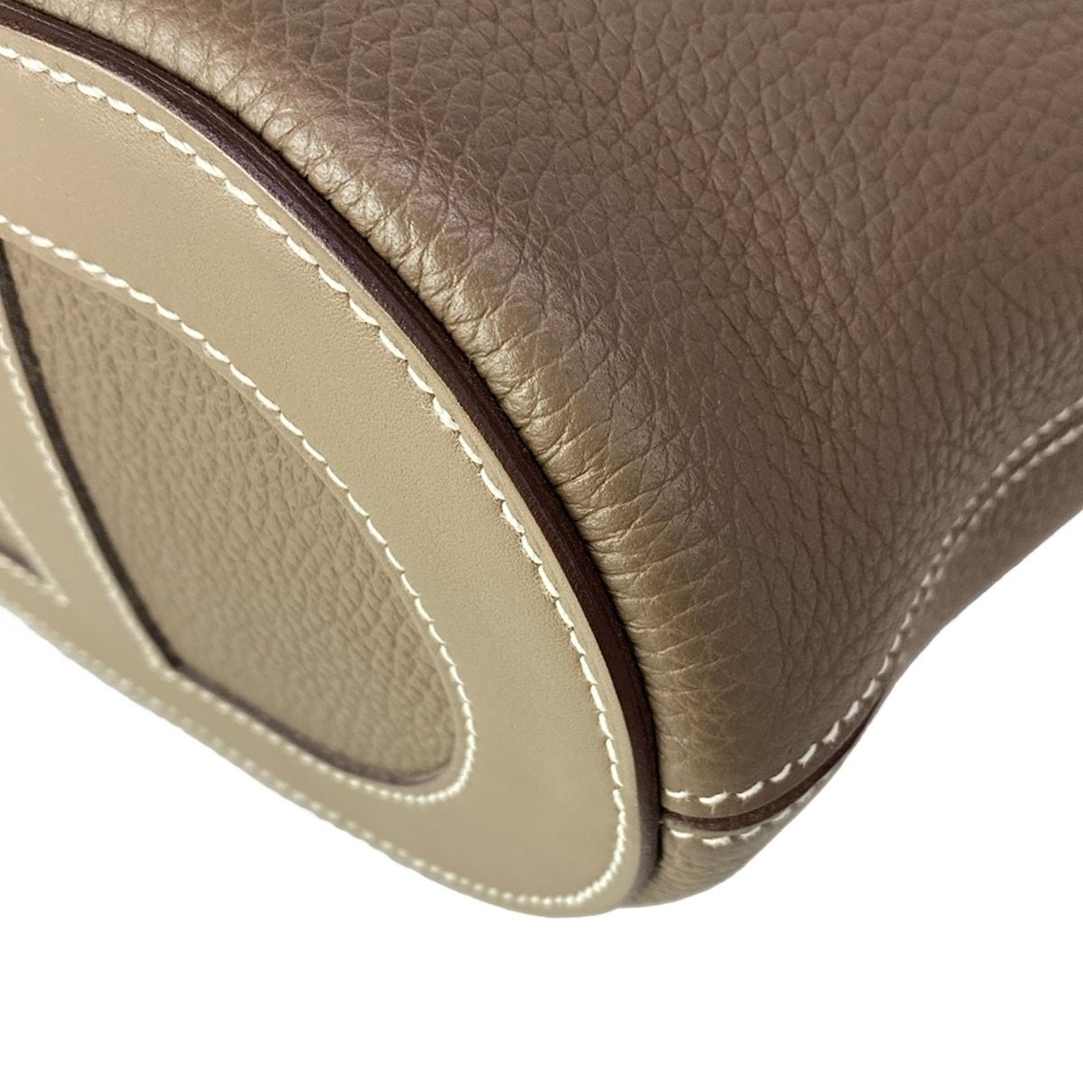 Hermes Handbag in the Loop 18 Etoupe Silver — view 9