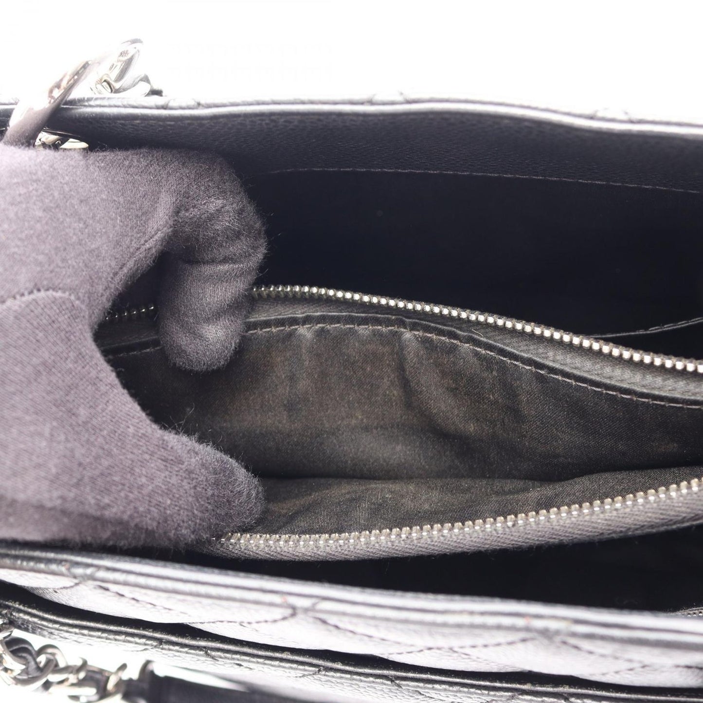 Chanel Tote Quilted Grand Shopping GST Black Caviar Leather Chain — view 9