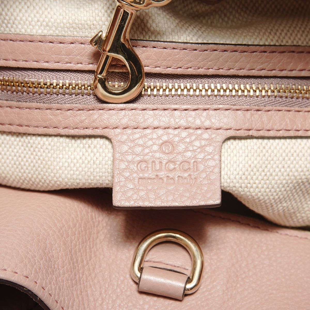 Gucci Tote Soho Interlocking Chain — view 9