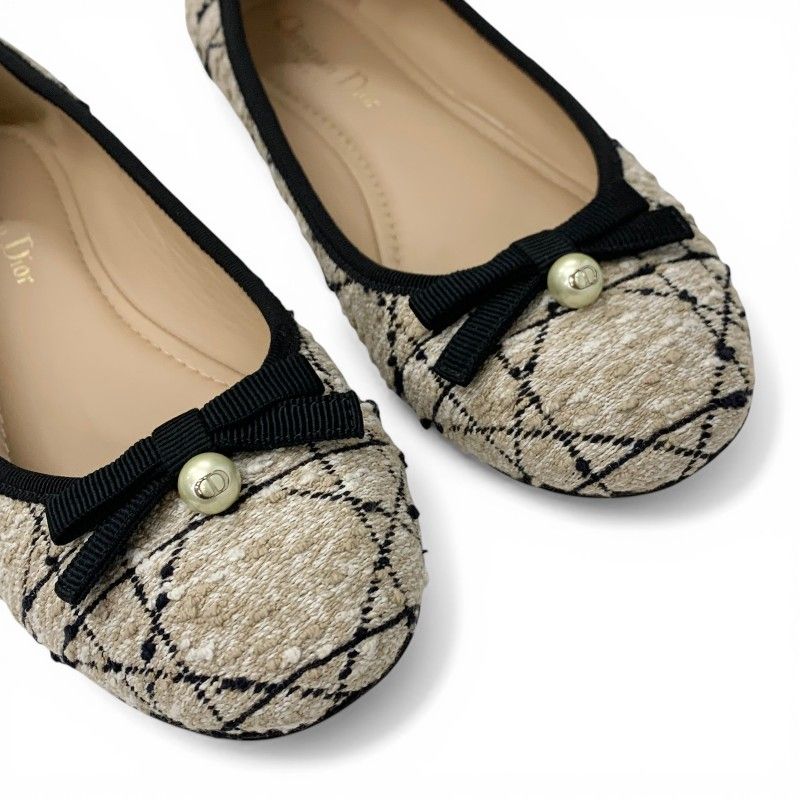 Dior Ballerina Flat Shoes Tweed Fabric Beige Black CD Logo Pearl Ribbon — view 9