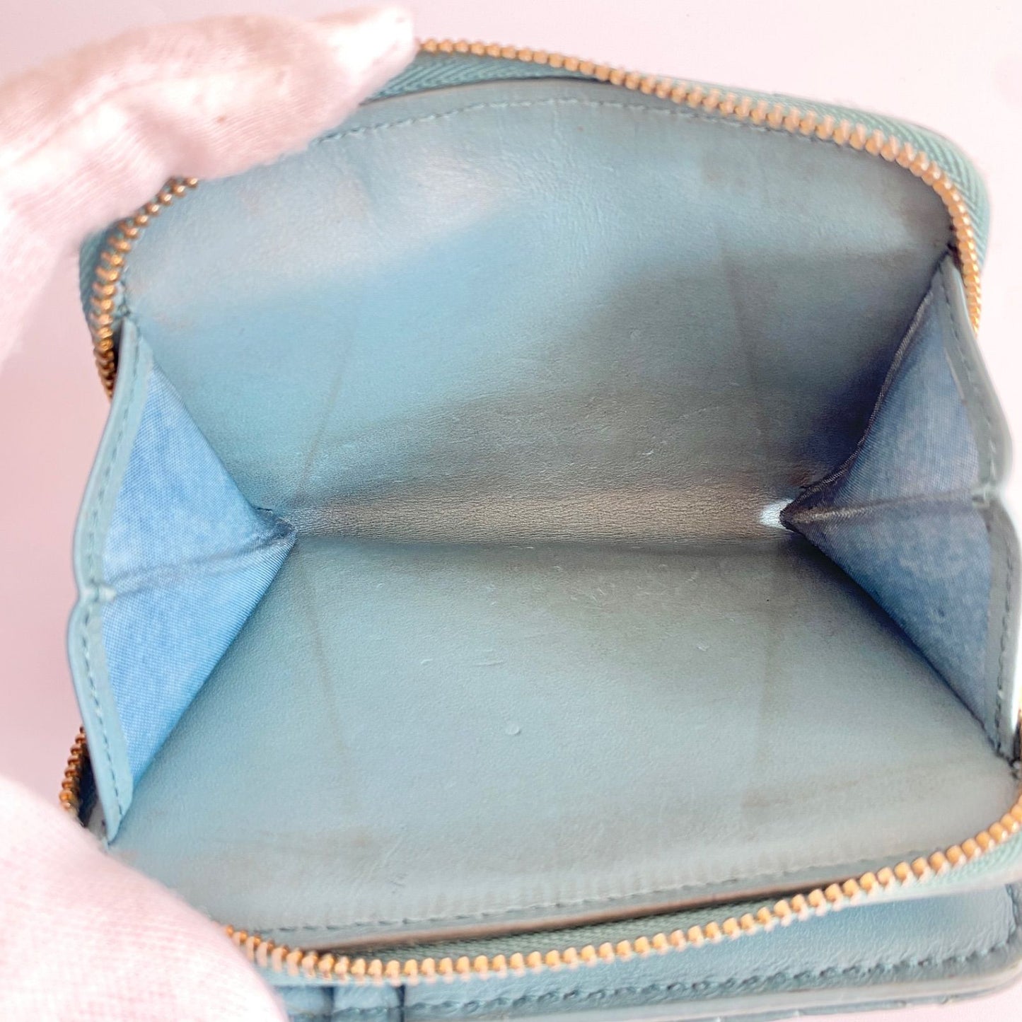 Dior Bifold Wallet Compact Quilted Leather CD Logo — view 9