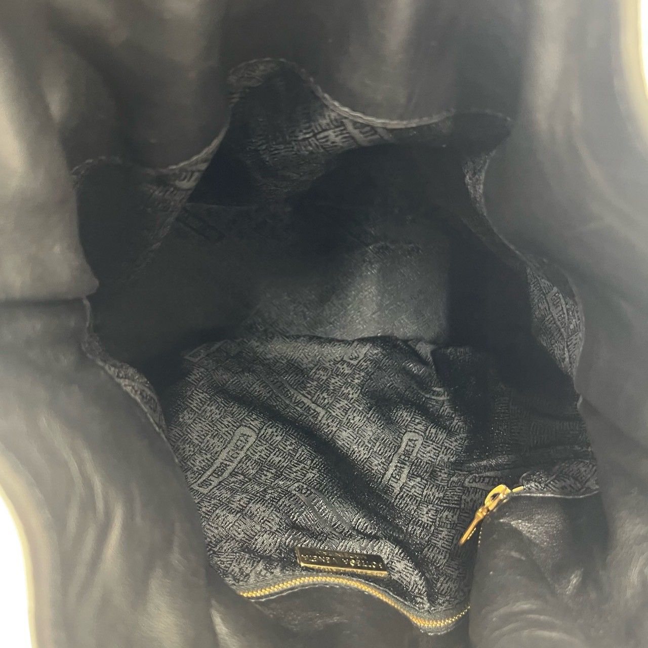 Bottega Veneta Intrecciato Leather Drawstring Shoulder Bag Cross Black — view 9