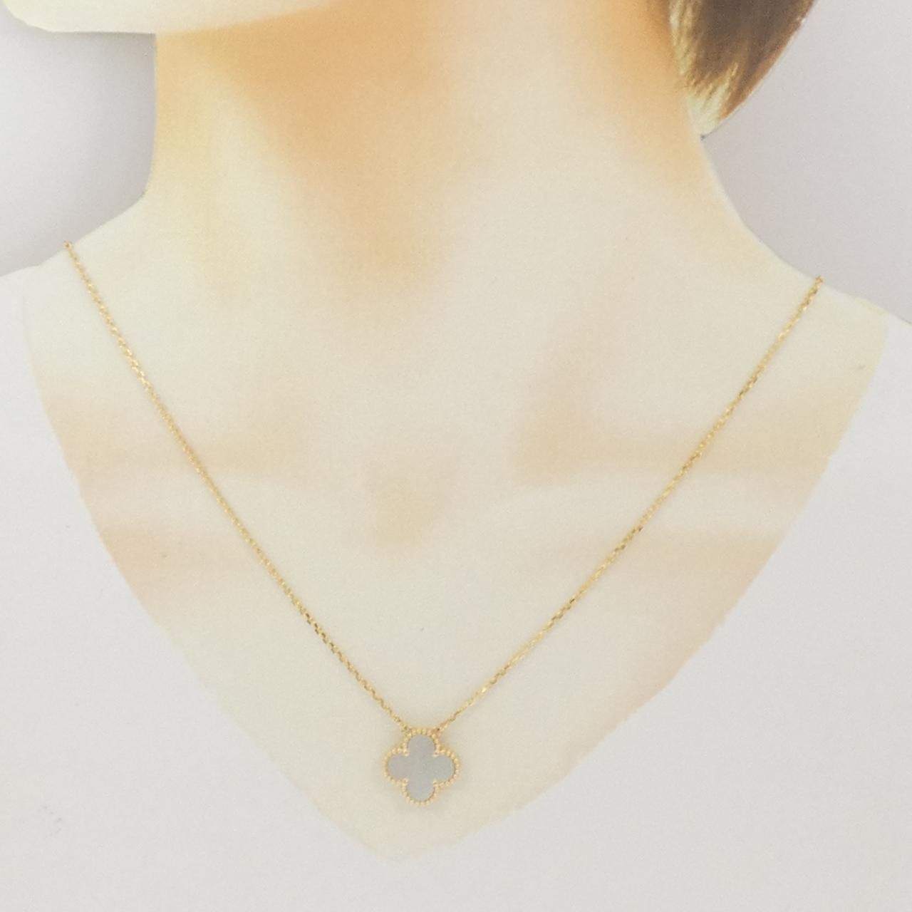 Van Cleef & Arpels Vintage Alhambra Necklace — view 5