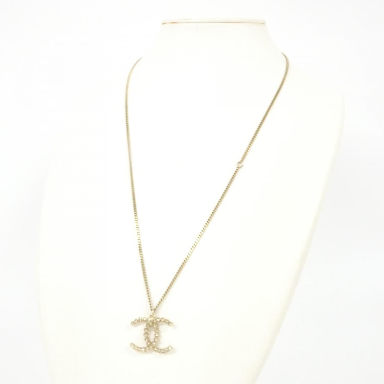 Chanel Necklace Gold — view 5