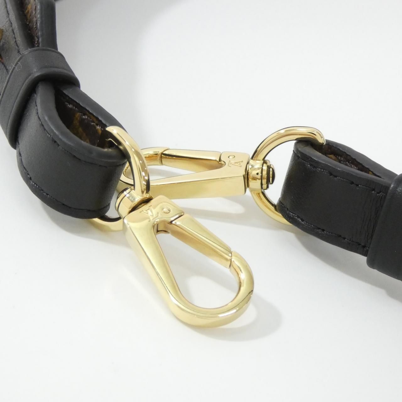 Louis Vuitton Monogram Shoulder Strap XL — view 4