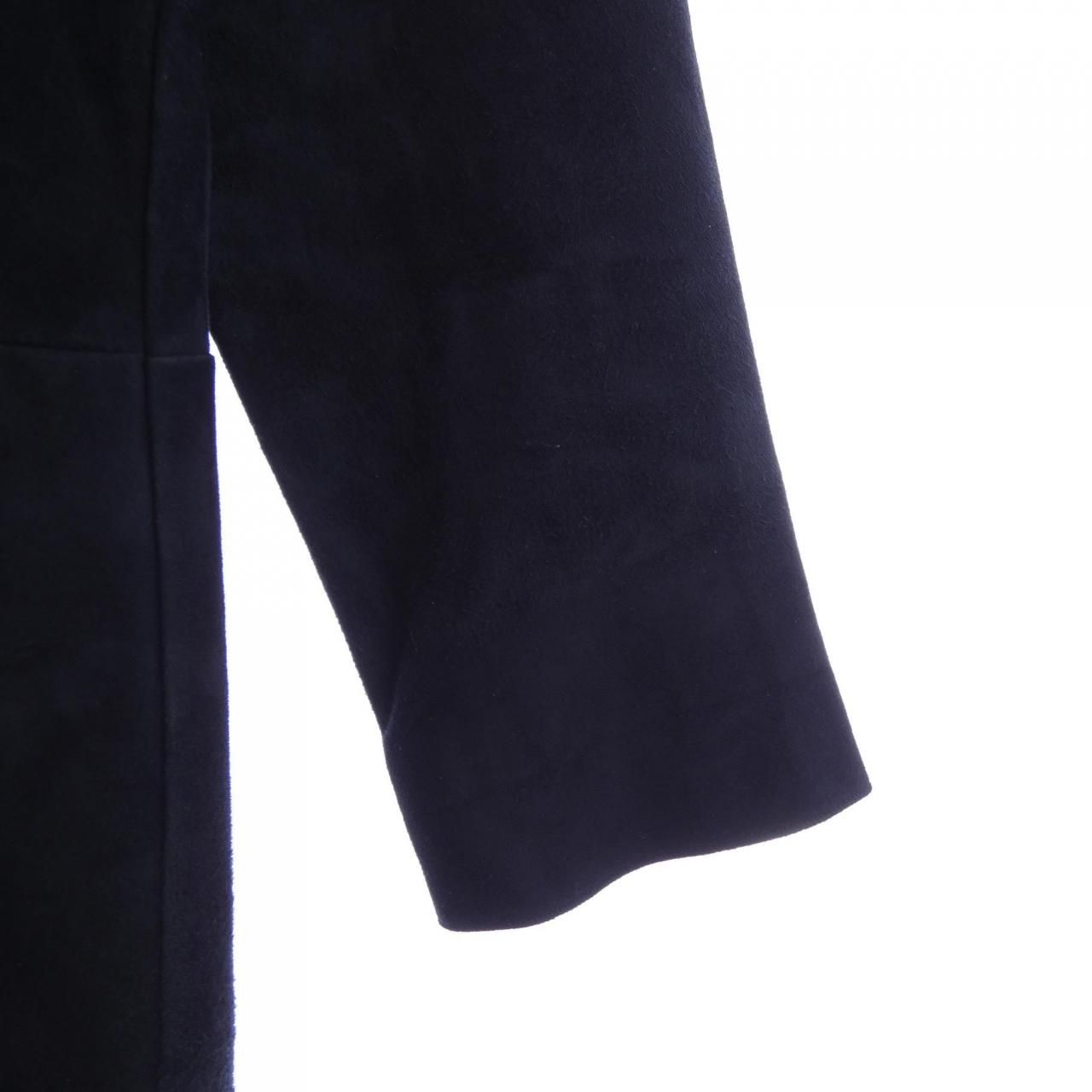 Max Mara S 'S Leather Coat — view 6