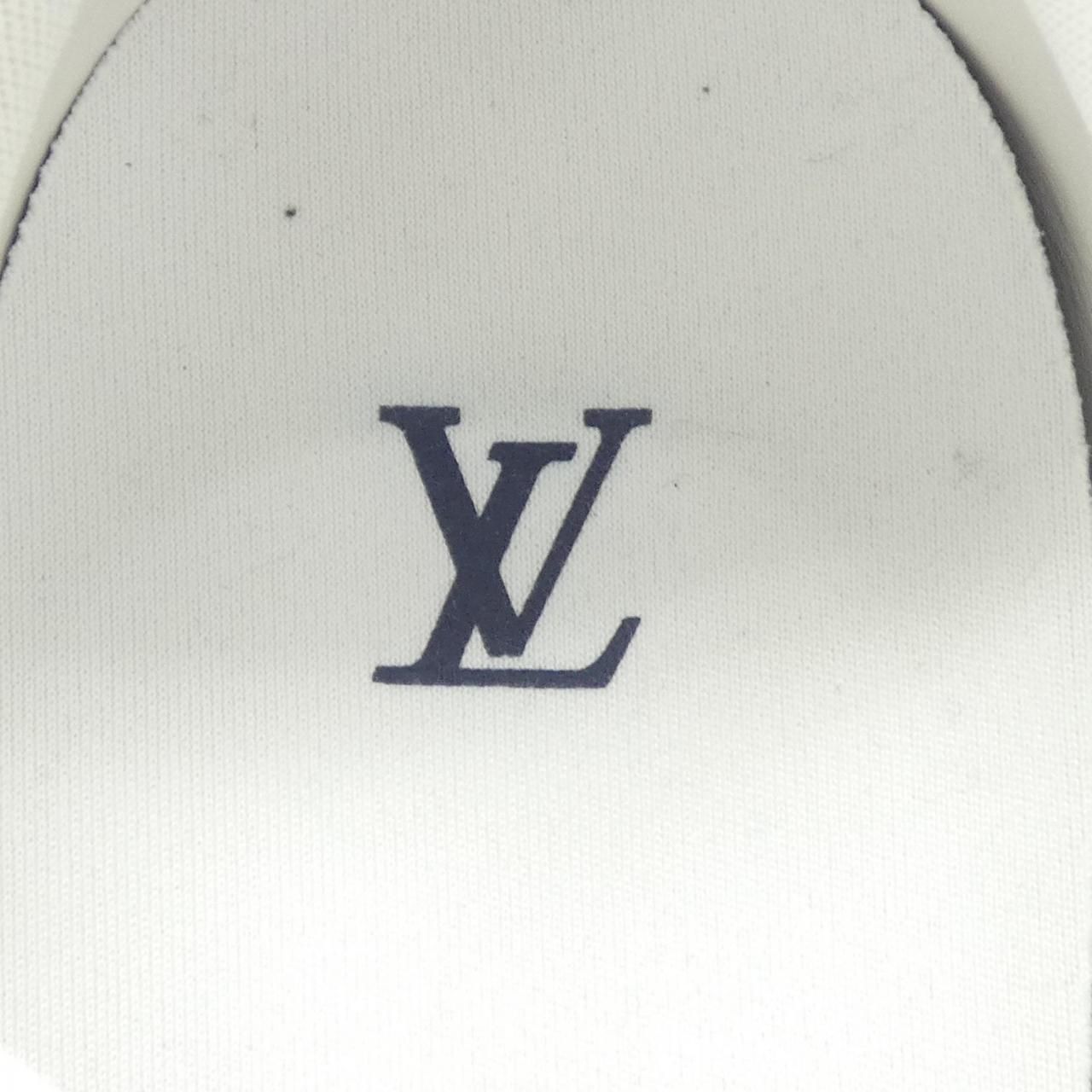 Louis Vuitton LV Trainer Line Sneakers — view 6