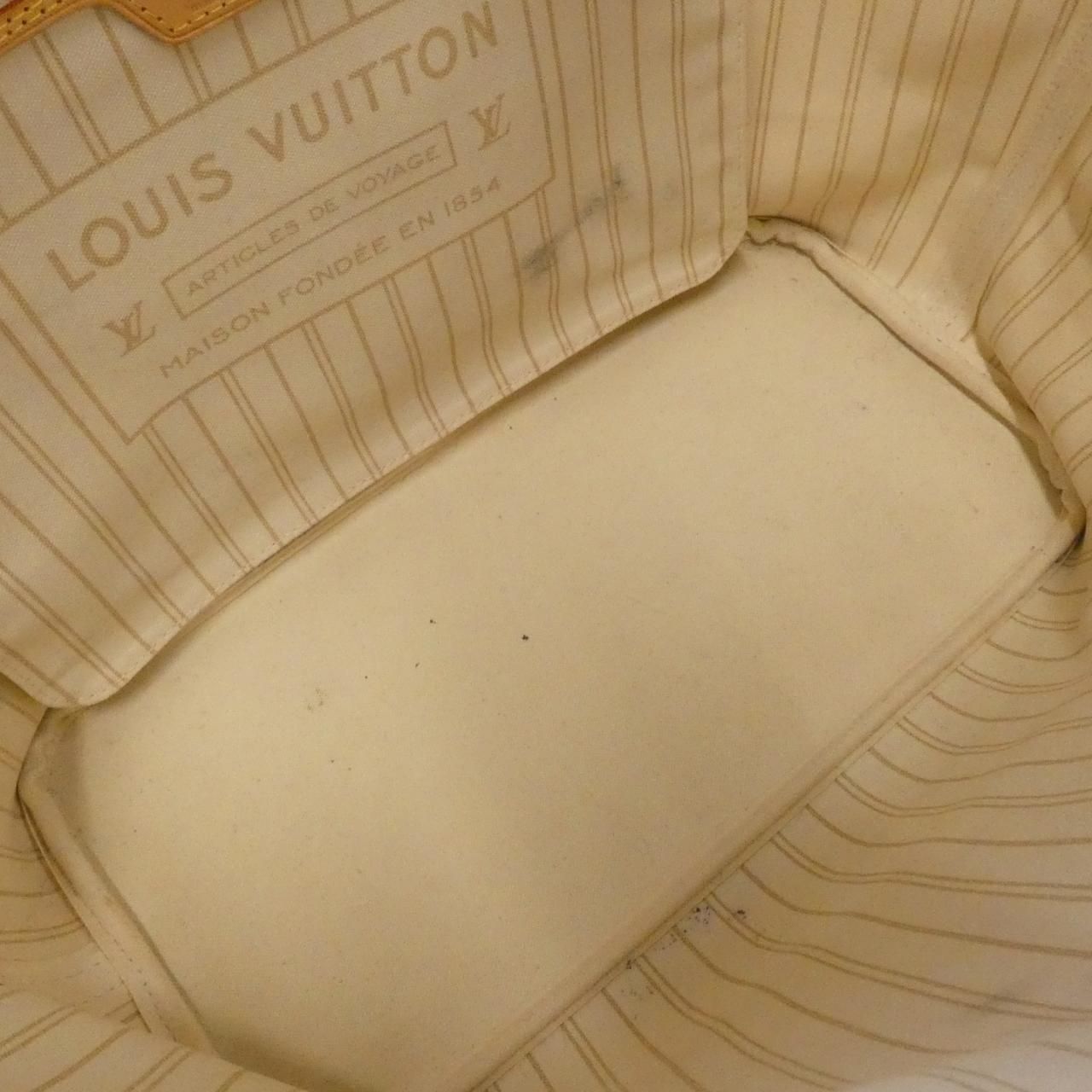 Louis Vuitton Damier Azur Neverfull MM — view 9