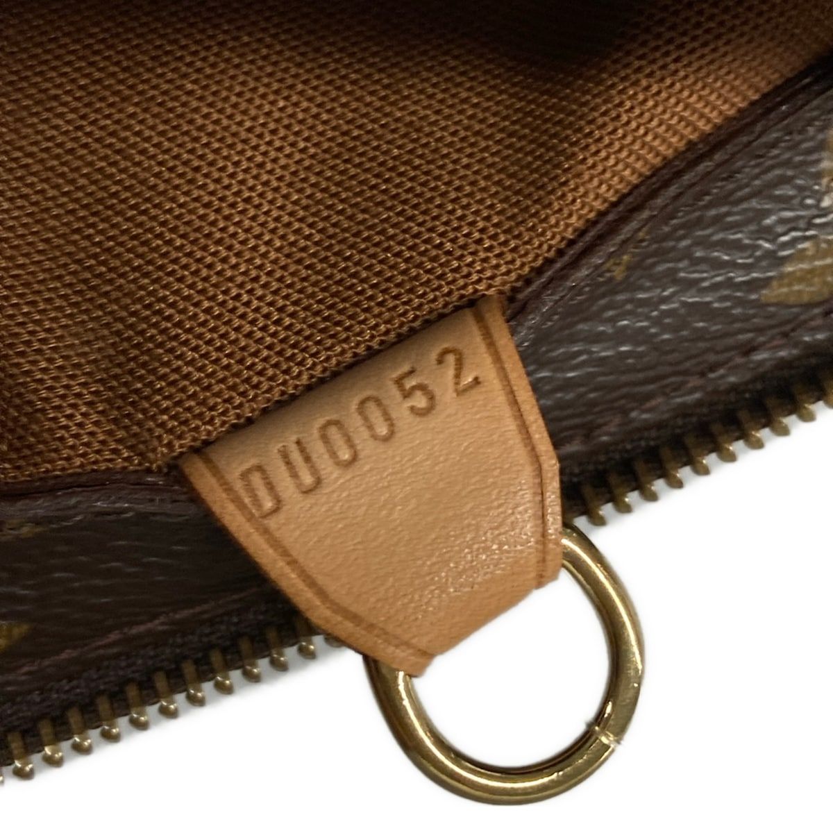 Louis Vuitton Shoulder Bag Monogram Cabas Piano — view 9