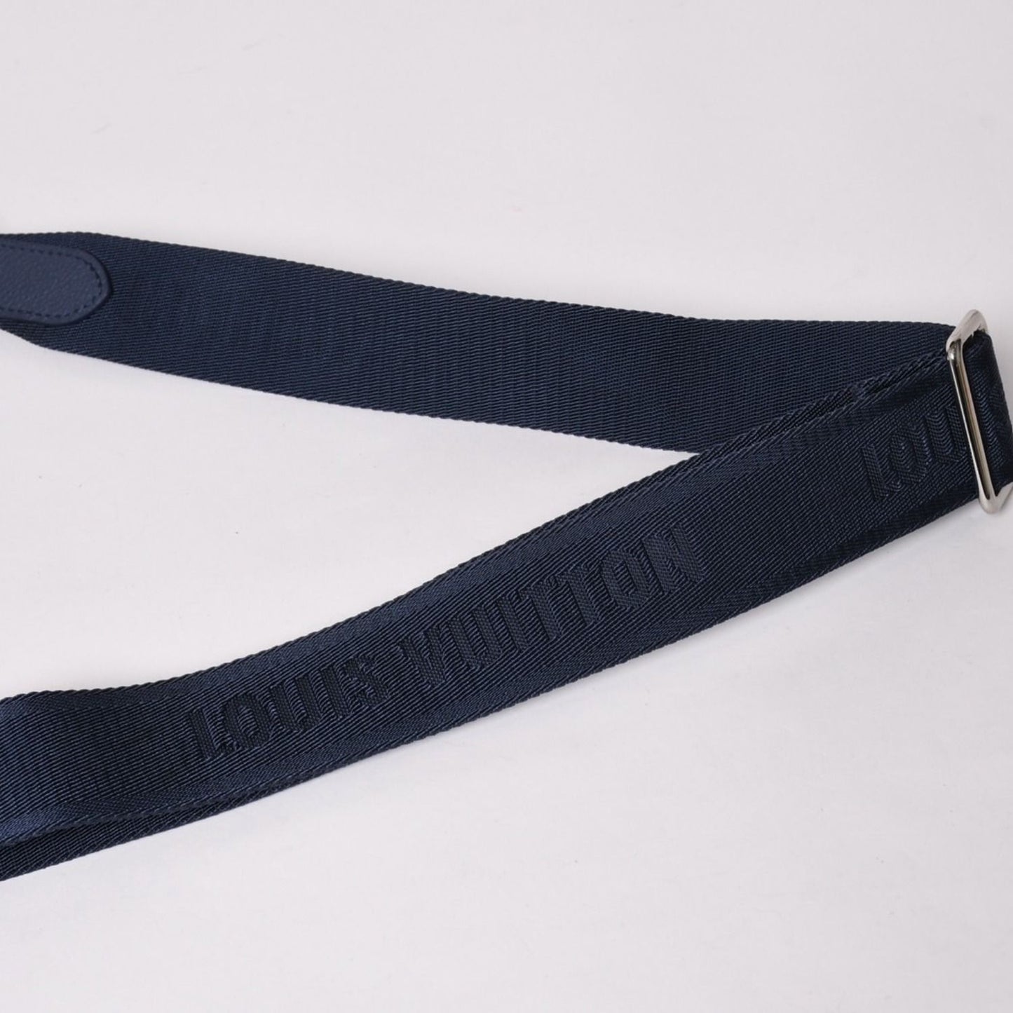 Louis Vuitton Monogram Water Color Trio Messenger Shoulder Bag Blue — view 8